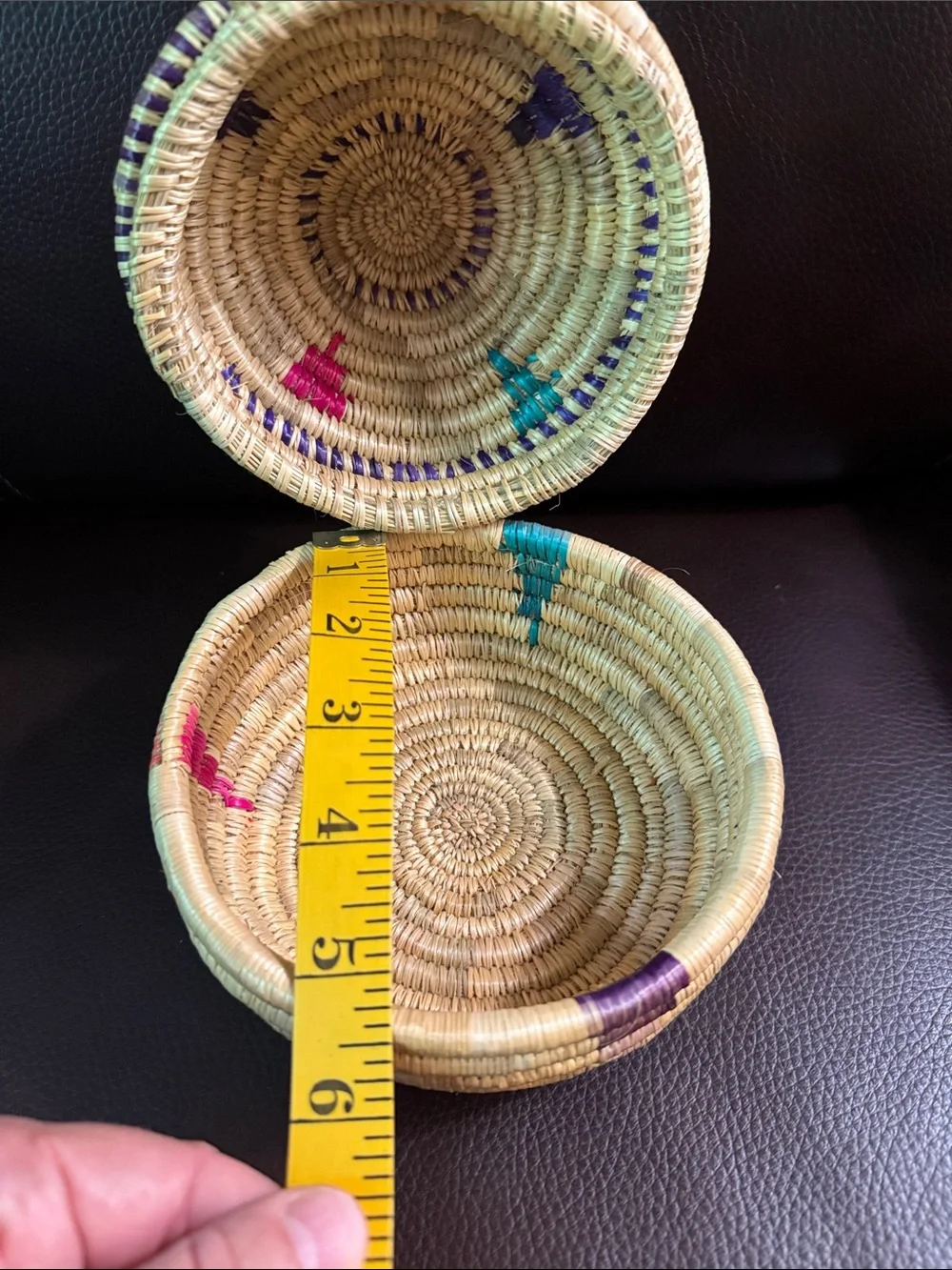 Woven basket / trinket container